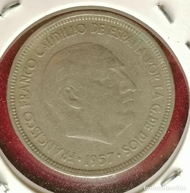 Monedas con errores: 5 pesetas 1957 * 58 Empastada - Foto 3