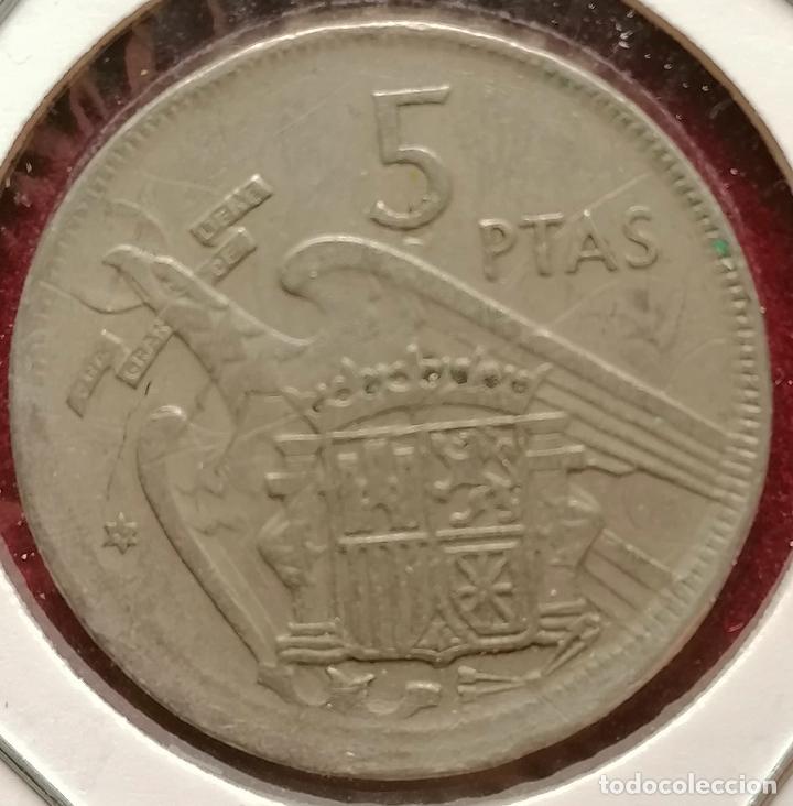 Monedas con errores: 5 pesetas 1957 * 67 Acu&ntilde;acion desplazada - Foto 2