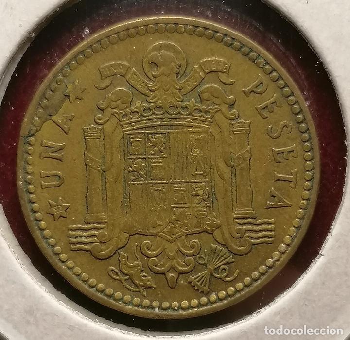 Monedas con errores: 1 peseta 1963 * 64 cospel partido - Foto 2
