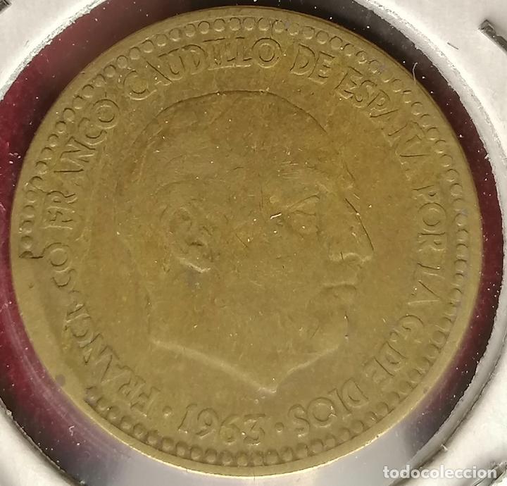 Monedas con errores: 1 peseta 1963 * 63 empaste - cu&ntilde;o descantillado - Foto 3