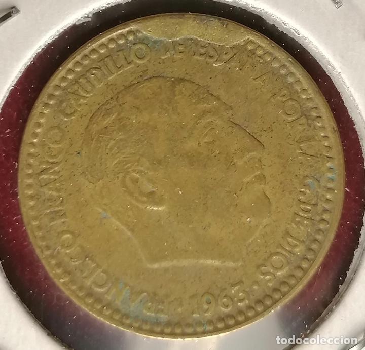 Monedas con errores: 1 peseta 1963 * 63 empaste - cu&ntilde;o descantillado - Foto 3
