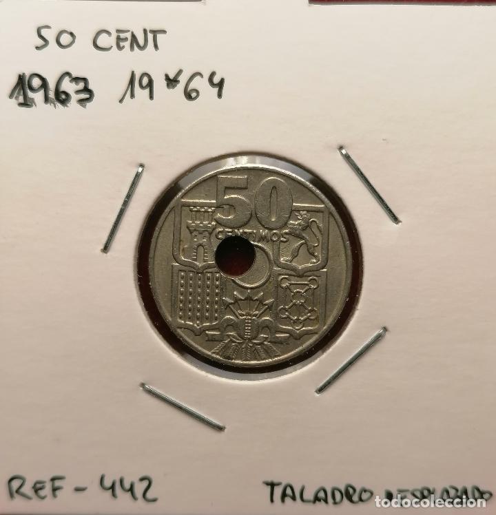 Monedas con errores: 50 centimos 1963 * 64 Taladro desplazado - Foto 1