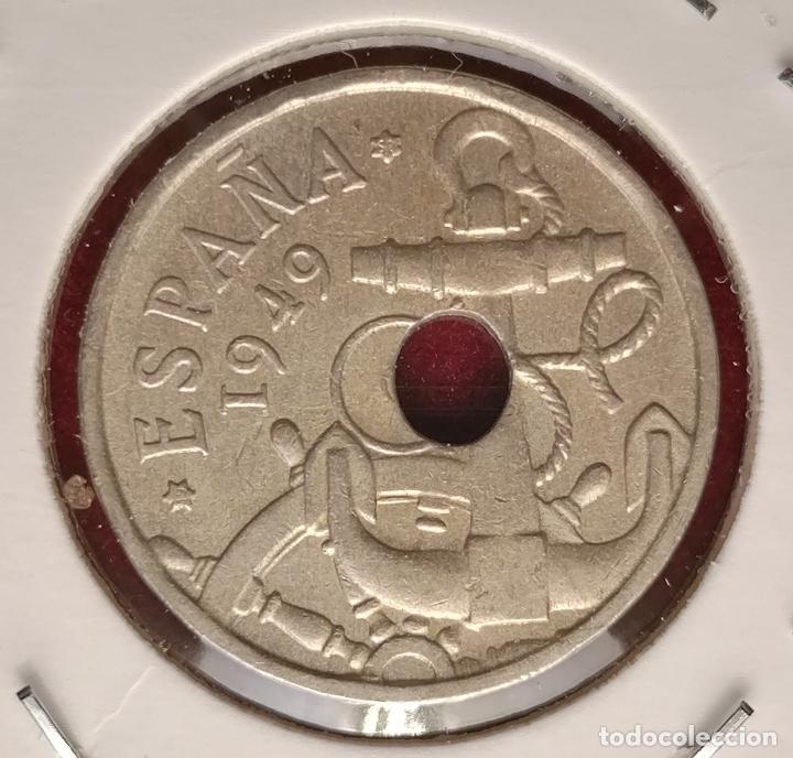 Monedas con errores: 50 centimos 1949 * 52 Taladro desplazado - Foto 3