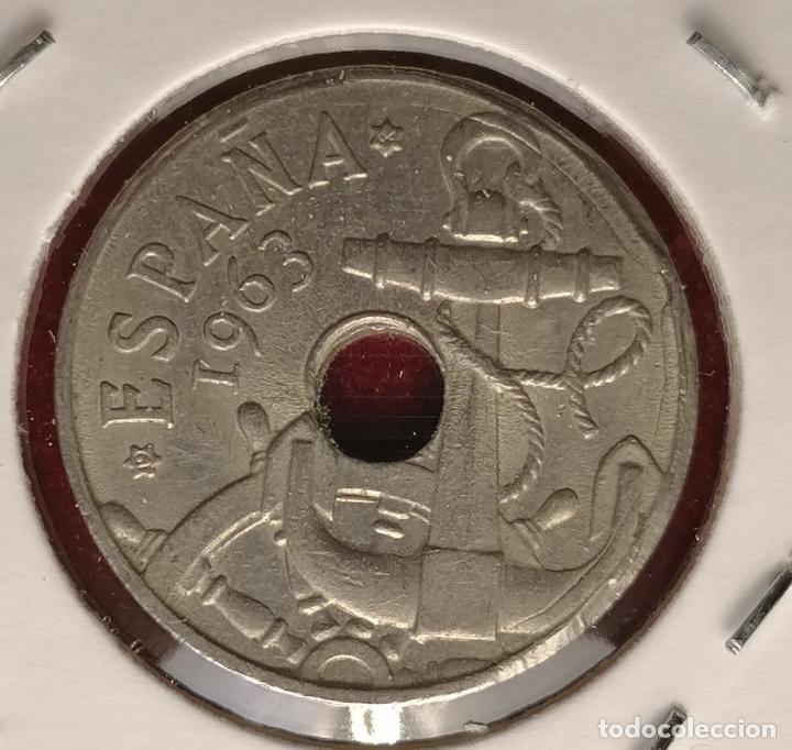 Monedas con errores: 50 centimos 1963 * 64 borde cospel descantillado - Foto 3