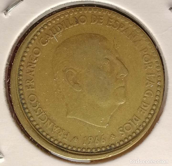 Monedas con errores: 1 peseta 1966 * 67 desplazada canto corona - Foto 3