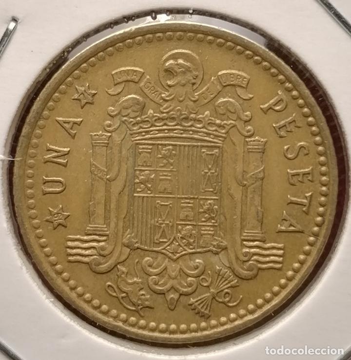 Monedas con errores: 1 peseta 1966 * 71 borde ancho - desplazada - Foto 2