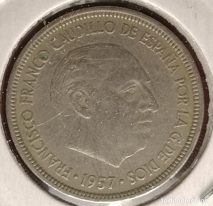 Monedas con errores: 5 pesetas 1957 * 67 laminada - Foto 3