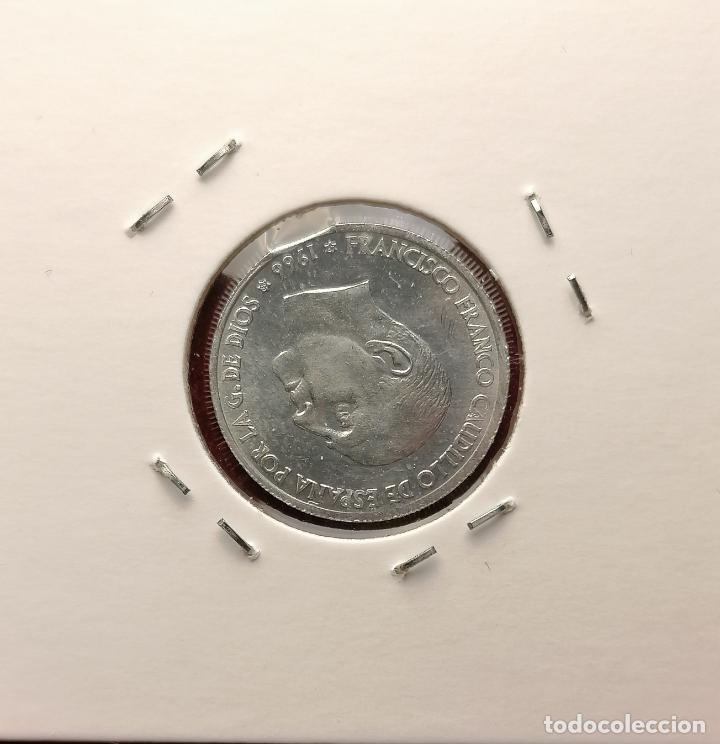 Monedas con errores: 50 centimos 1966 * 68 Segmentada curva - girada - Foto 2
