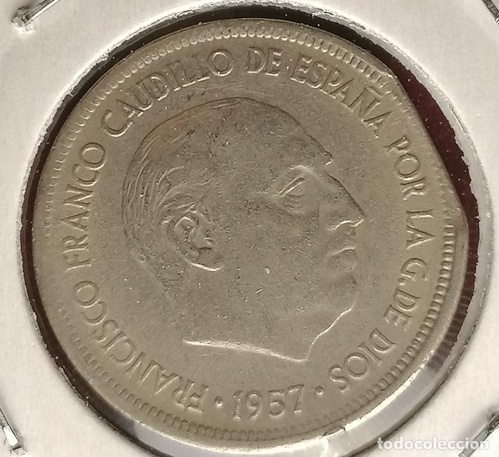 Monedas con errores: 5 pesetas 1957 * 69 Segmentada recta - Foto 3