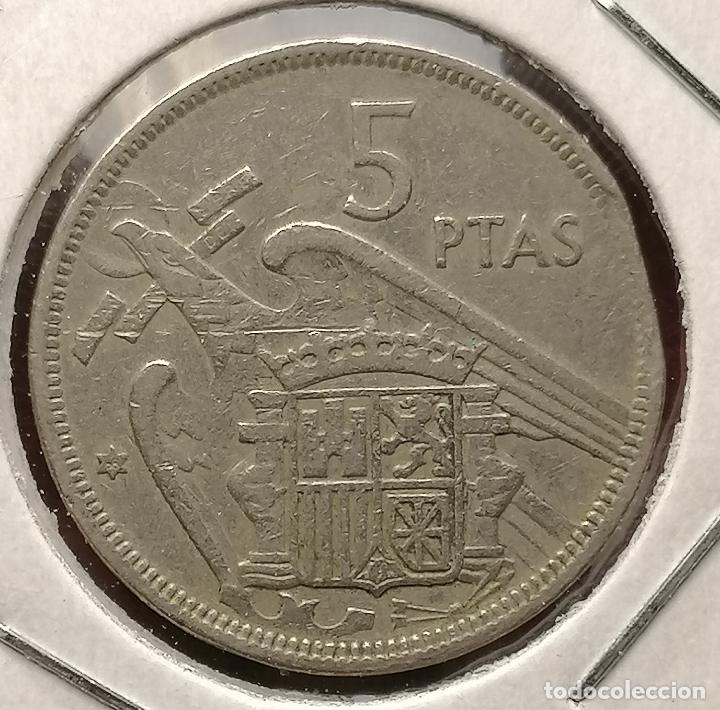 Monedas con errores: 5 pesetas 1957 * 68 Segmentada recta - Foto 2