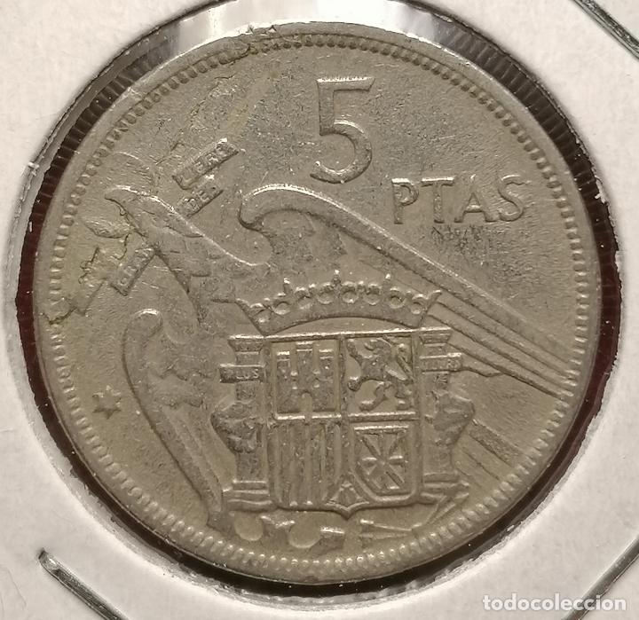 Monedas con errores: 5 pesetas 1957 * laminada - Foto 2
