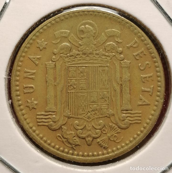 Monedas con errores: 1 peseta 1966 * 67 laminada reverso - Foto 2