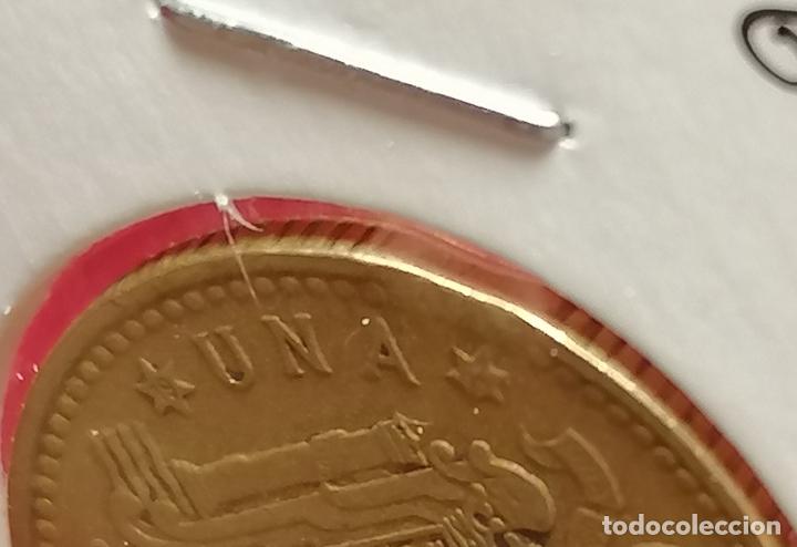 Monedas con errores: 1 peseta 1966 * 69 segmentada curva - Foto 4