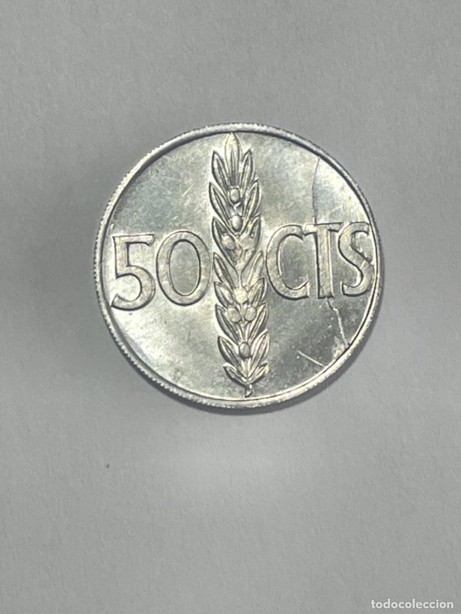 Monedas con errores: * ERROR * 50 CENT A&Ntilde;O 1966*69 CU&Ntilde;O PARTIDO EN REVERSO. SIN CIRCULAR - Foto 1
