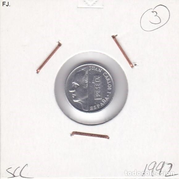 Monedas con errores: Moneda 1 Pta 1992 J Carlos. Error, Descentrada Izquierda S/C. - Foto 1