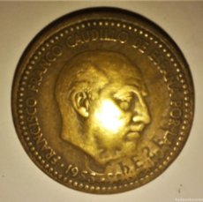 Monedas con errores: MONEDA DE 1 PESETA 1953 E 56 CON ERROR ANVERSO. Lote 403358334
