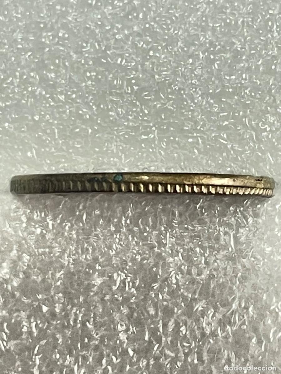 Monedas con errores: * ERROR * 1 PTA 1966*67 CANTO IRREGULAR - Foto 2