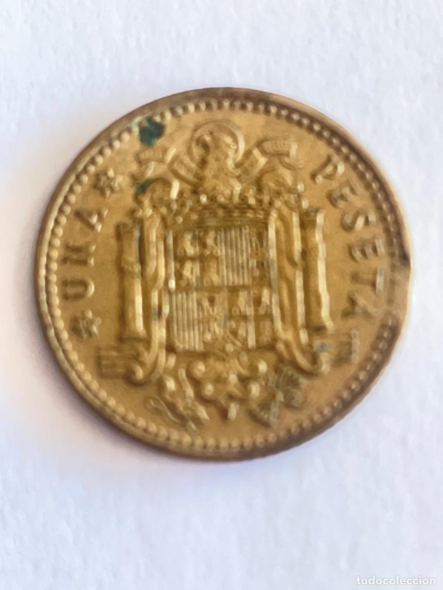 Monedas con errores: * ERROR * MONEDA SEGMENTADA 1 PESETA A&Ntilde;O 1966*69 - Foto 2
