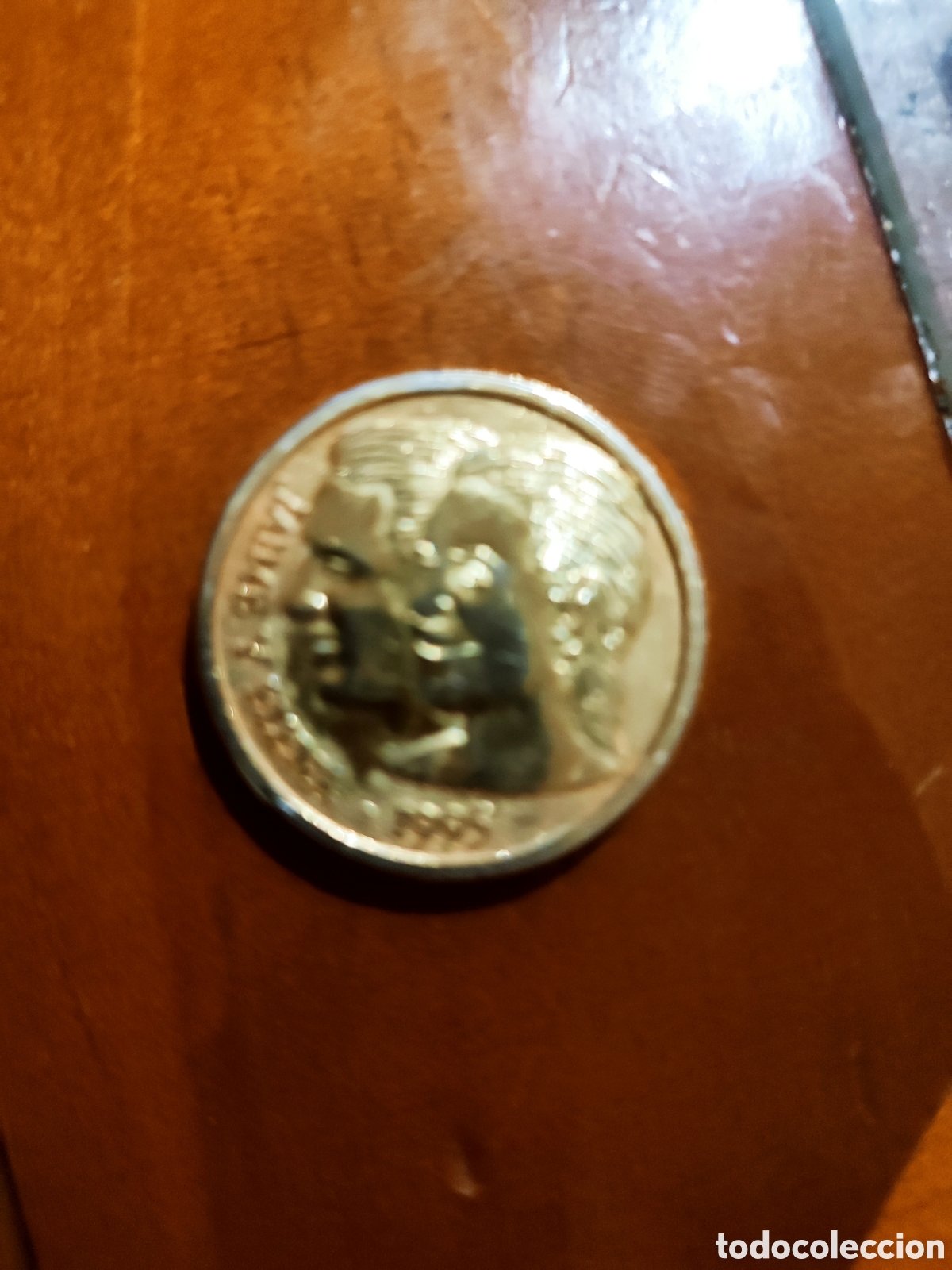 Monedas con errores: Moneda conmemorativa Jaime y Elena 1995 - Foto 4