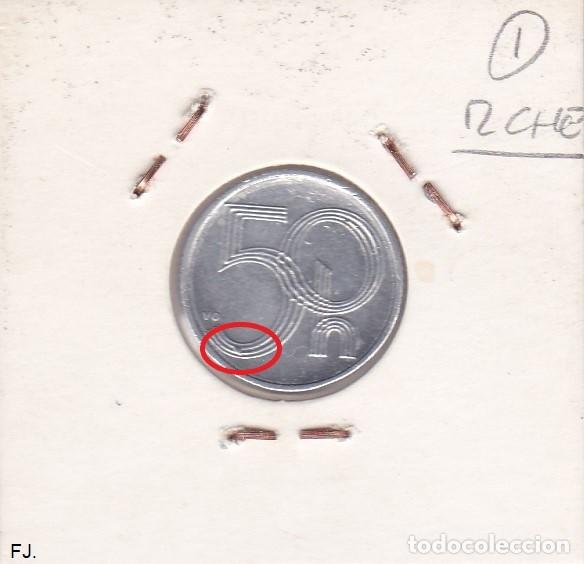 Monedas con errores: Moneda 50 Haleru 1993 Rep&uacute;blica Checa. Error, Exceso de Metal. Rev Mbc. - Foto 2