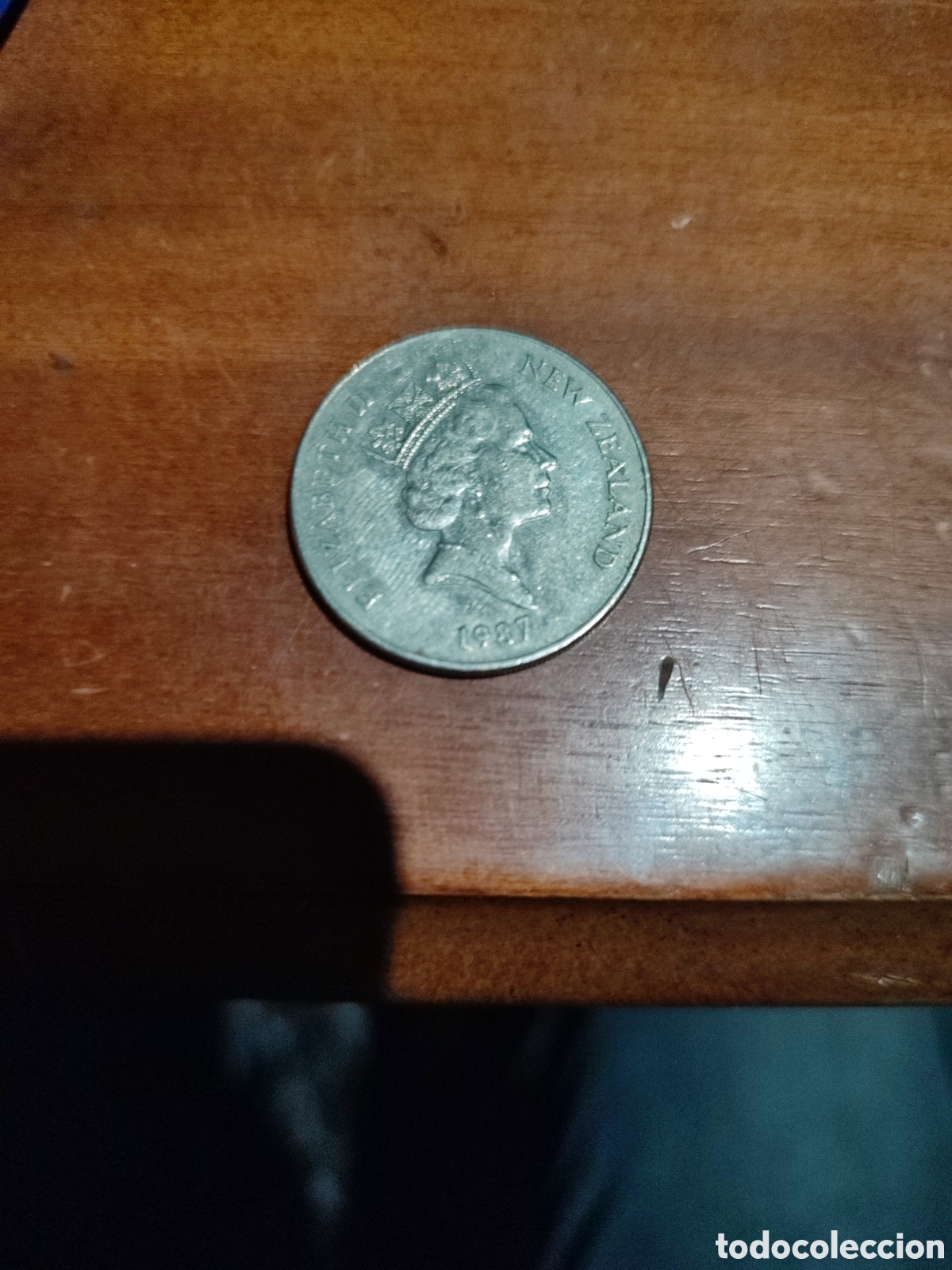 Monedas con errores: New zealand 20 centavos 1987 eitzabel II - Foto 2