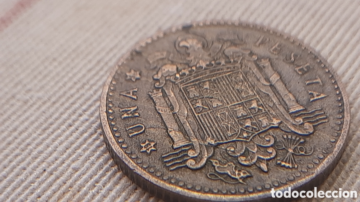 Monedas con errores: (ERROR-ESPA&Ntilde;A)(1953*19*56) 1 PESETA CON HOJITAS - Foto 3