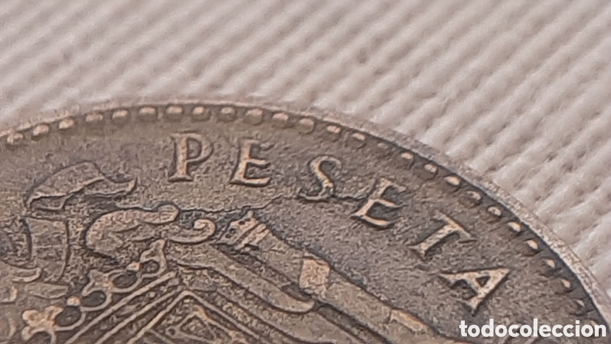 Monedas con errores: (ERROR-ESPA&Ntilde;A)(1953*19*56) 1 PESETA CON HOJITAS - Foto 6