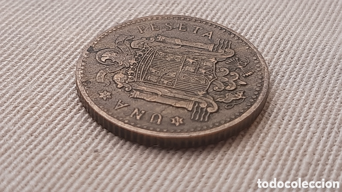 Monedas con errores: (ERROR-ESPA&Ntilde;A)(1953*19*56) 1 PESETA CON HOJITAS - Foto 8