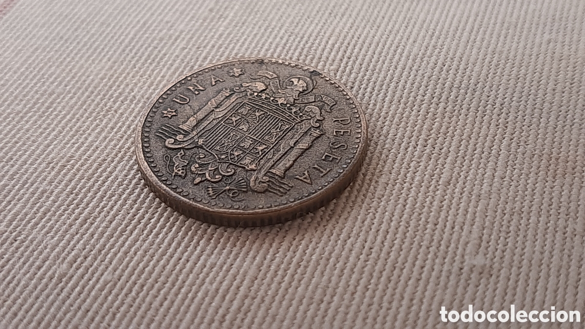 Monedas con errores: (ERROR-ESPA&Ntilde;A)(1953*19*56) 1 PESETA CON HOJITAS - Foto 9