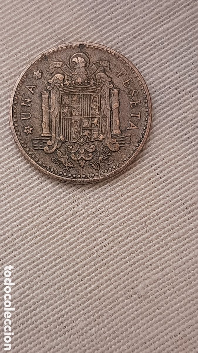 Monedas con errores: (ERROR-ESPA&Ntilde;A)(1953*19*56) 1 PESETA CON HOJITAS - Foto 1