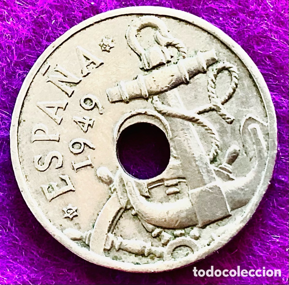Monedas con errores: 50 C&Eacute;NTIMOS 1949 * ERROR AGUJERO DESPLAZADO - Foto 1