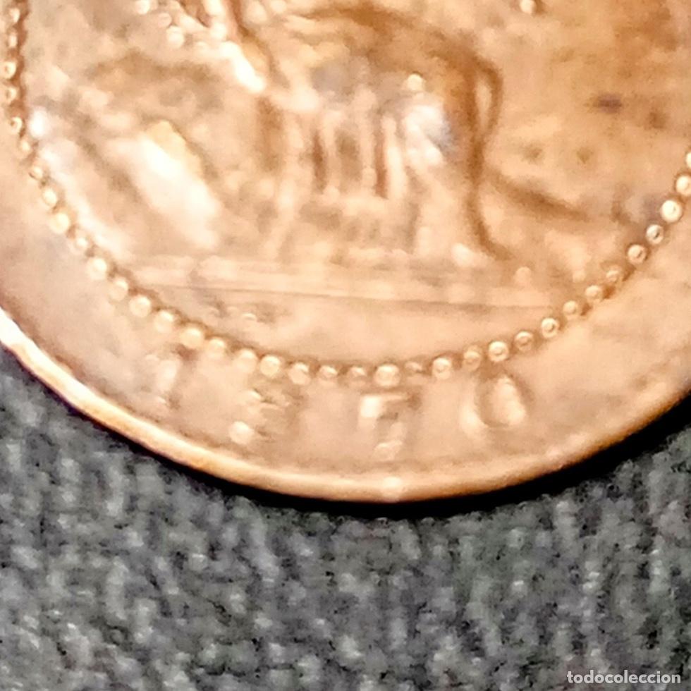 Monedas con errores: MONEDA DE 1 CENTIMO GOBIERNO PROVISIONAL - 1870. ERROR DE ACU&Ntilde;ACI&Oacute;N EN EL A&Ntilde;O. - Foto 2