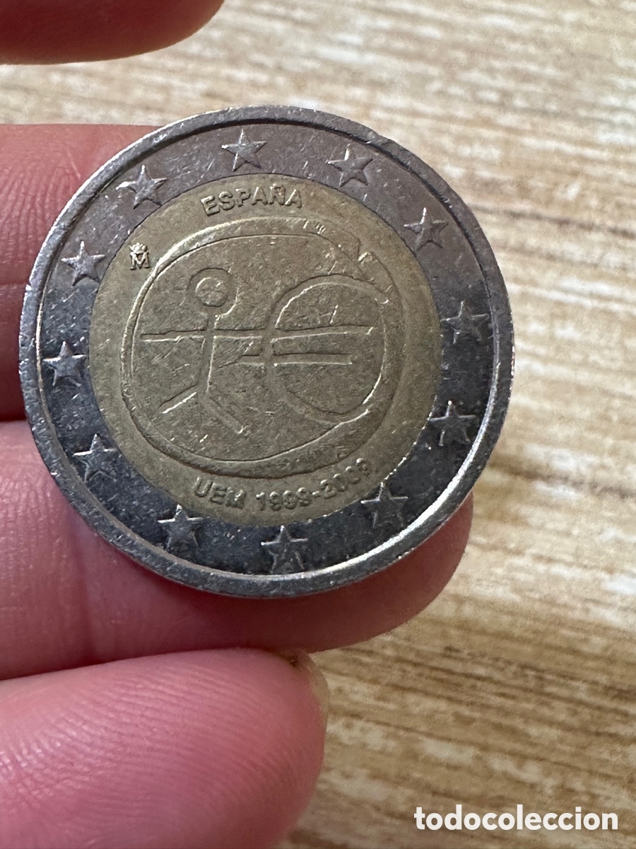 Monedas con errores: Moneda de 2 eur EMU estrellas grandes, usada - Foto 1