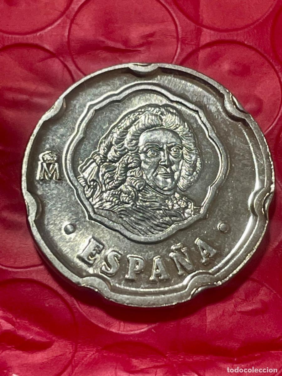 Monedas con errores: * ERROR * 50 P 1996 LIGERAMENTE DESPLAZADA SIN CIRCULAR - Foto 1