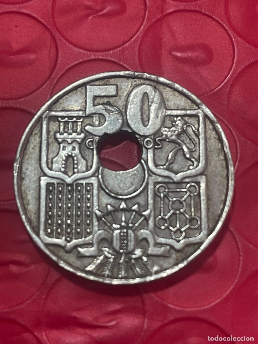 Monedas con errores: * ERROR * 50 c&eacute;ntimos 1949*53 TALADRO MUY DESPLAZAD0 - Foto 3