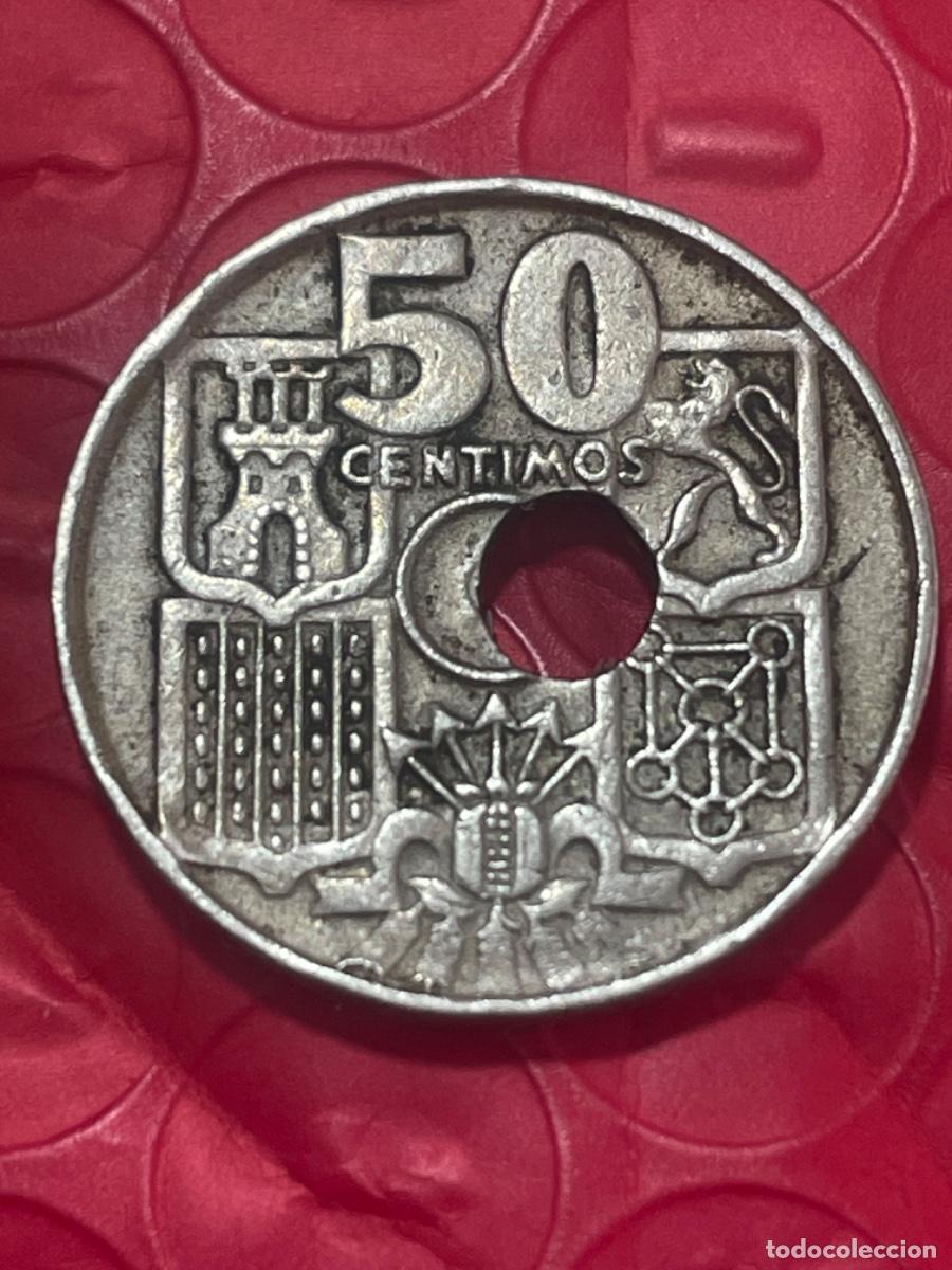 Monedas con errores: * ERROR * 50 c&eacute;ntimos 1949 TALADRO DESPLAZADO - Foto 2