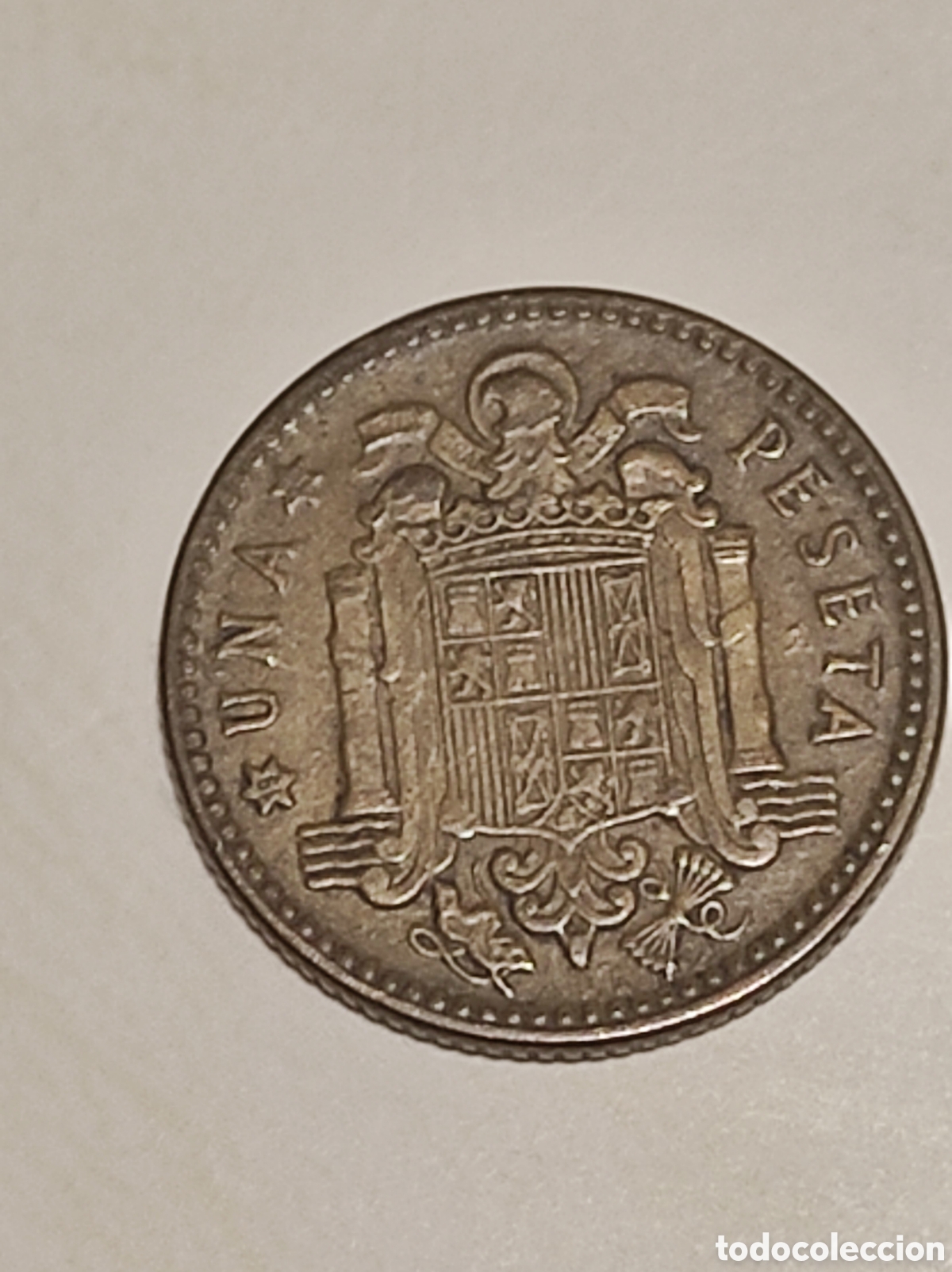 Monedas con errores: Moneda de 1 peseta de Franco con error en la palabra &rdquo; UNA &rdquo;1963 - 64 - Foto 3
