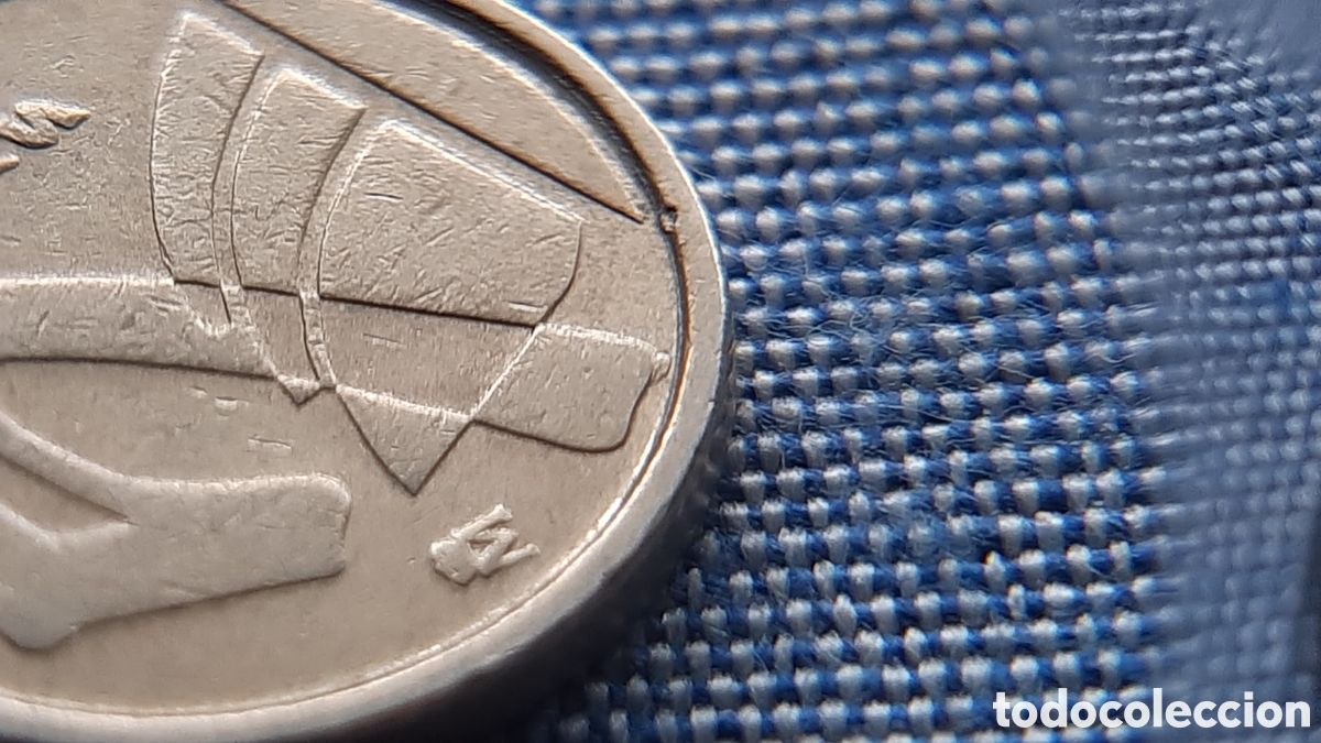 Monedas con errores: (ESPA&Ntilde;A-ERROR)(1992) 5 PESETAS EXCESO DE METAL - Foto 3