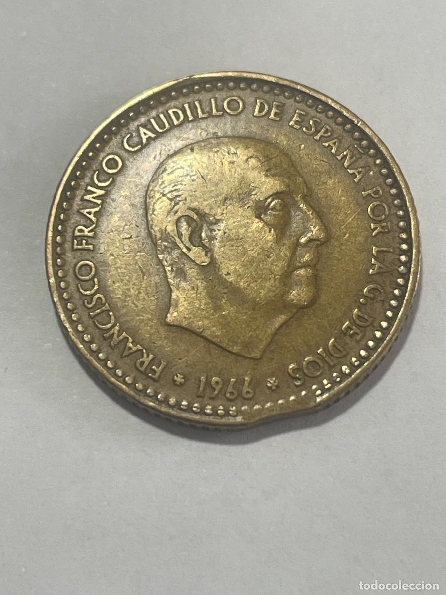 Monedas con errores: * ERROR * 1 PESETA 1966-68 SEGMENTADA - Foto 2