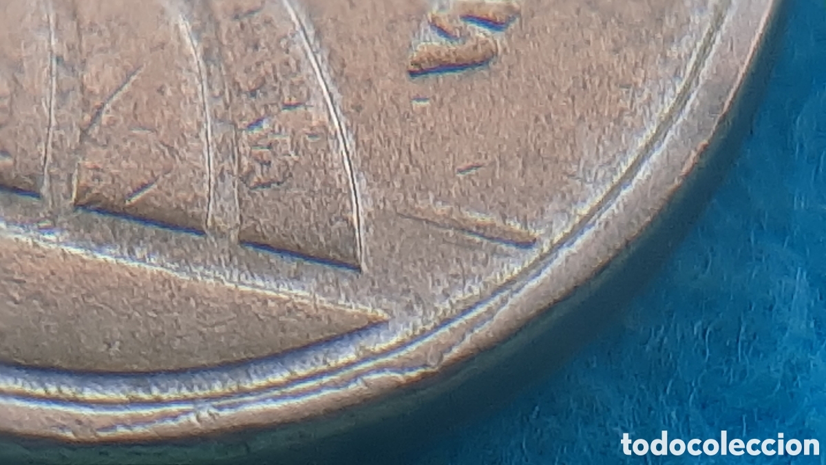Monedas con errores: (ERROR-EXCESO DE METAL )(1992) 5 PESETAS CON RARO ERROR - Foto 3