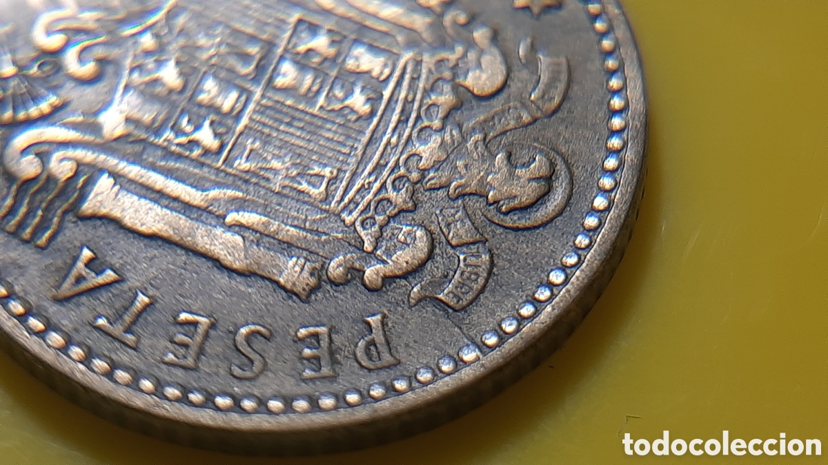 Monedas con errores: (ERROR-ESPA&Ntilde;A)(1953*56) 1 PESETA ROTURA DE CU&Ntilde;O - Foto 2