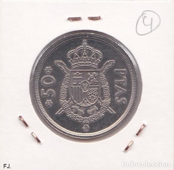 Monedas con errores: Moneda 50 Ptas 1975*80 J Carlos. Error, Remarcada, Nuca. Anv S/C. - Foto 3