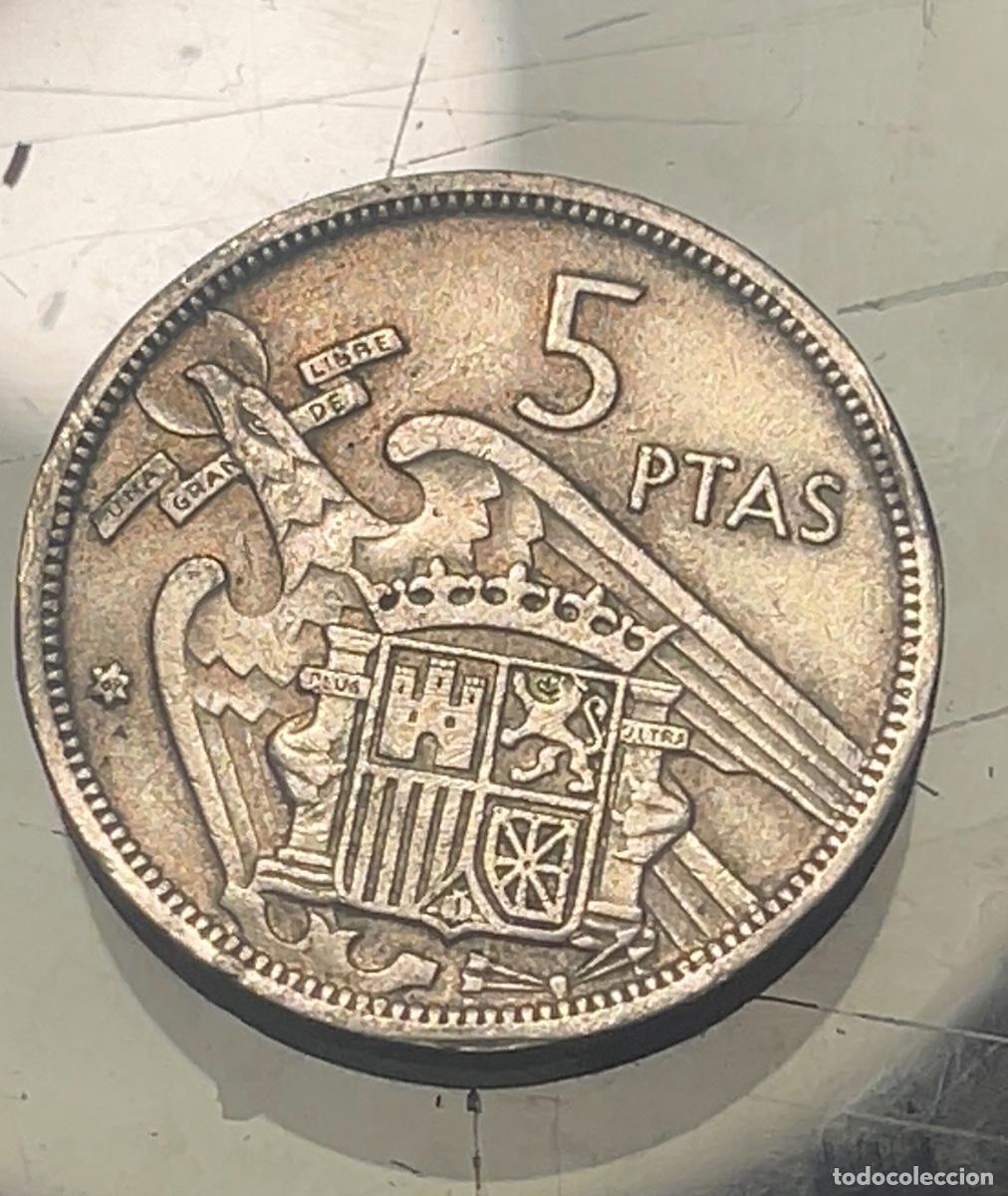 Monedas con errores: Moneda 5 pesetas 1957 con error - Foto 2