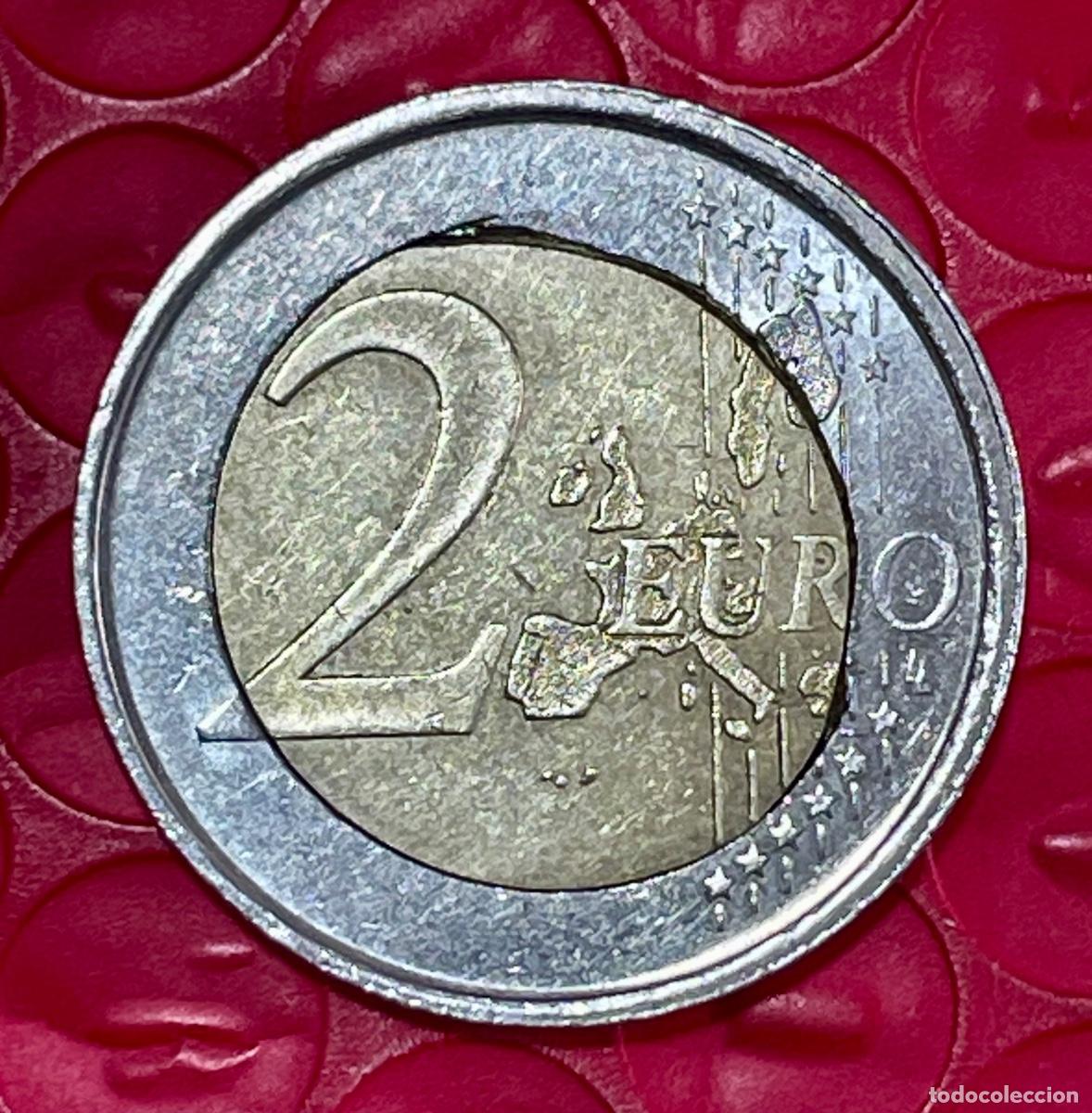 Monedas con errores: * ERROR * 2 Euro 2005. TALADRO IRREGULAR HUEVO FRITO - Foto 2