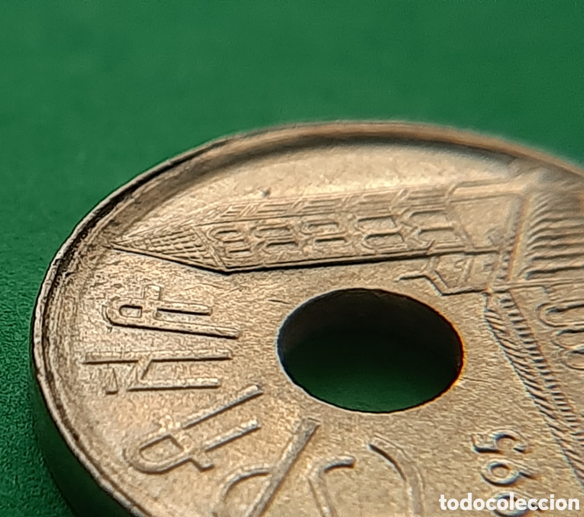 Monedas con errores: (ERROR-ESPA&Ntilde;A)(1995) 25 PESETAS REMARCADA O VARIANTE CIRCULADA - Foto 15