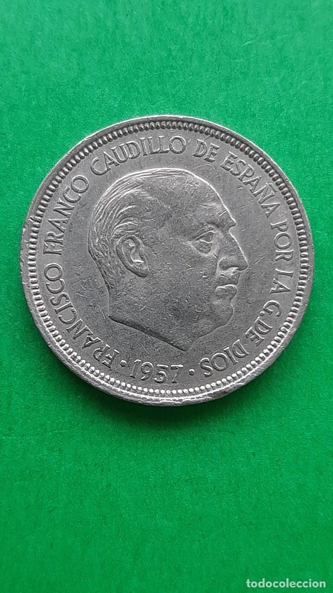 Monedas con errores: (ERROR-ESPA&Ntilde;A)(1957*58) 5 PESETAS CON REPINTE - Foto 2