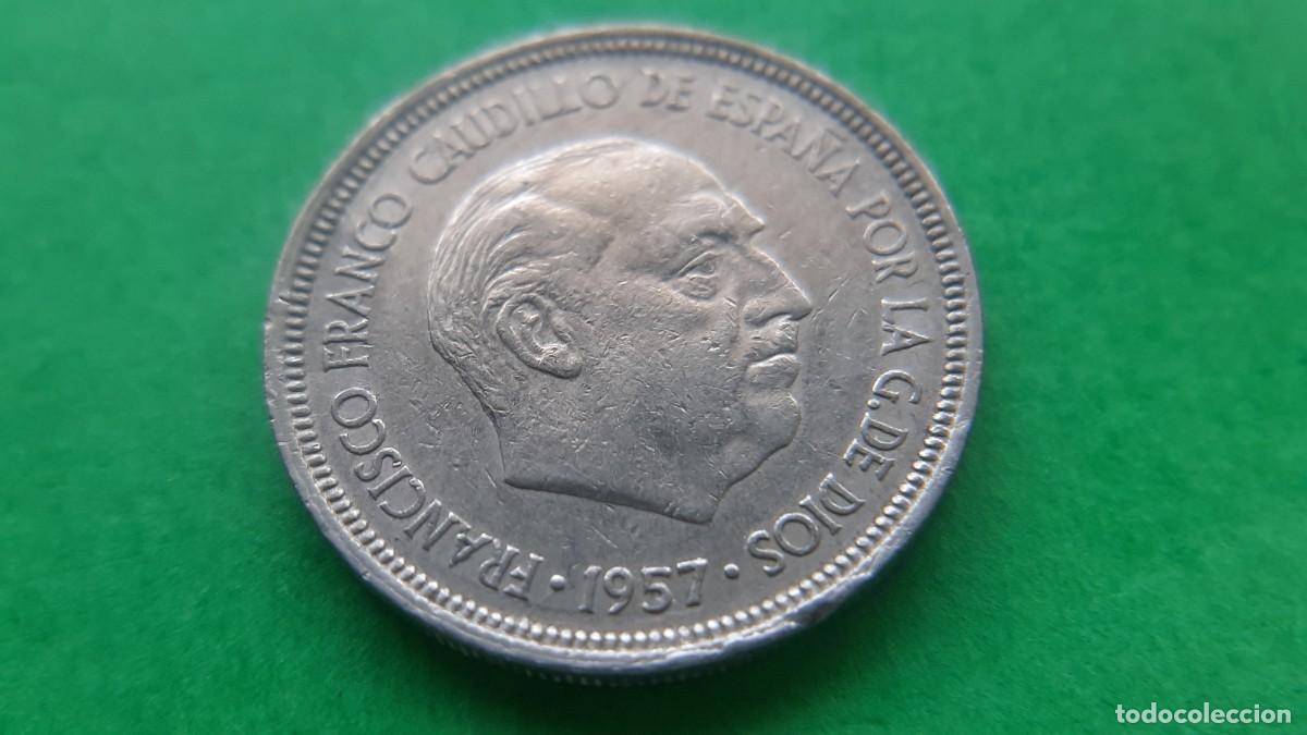Monedas con errores: (ERROR-ESPA&Ntilde;A)(1957*58) 5 PESETAS CON REPINTE - Foto 5
