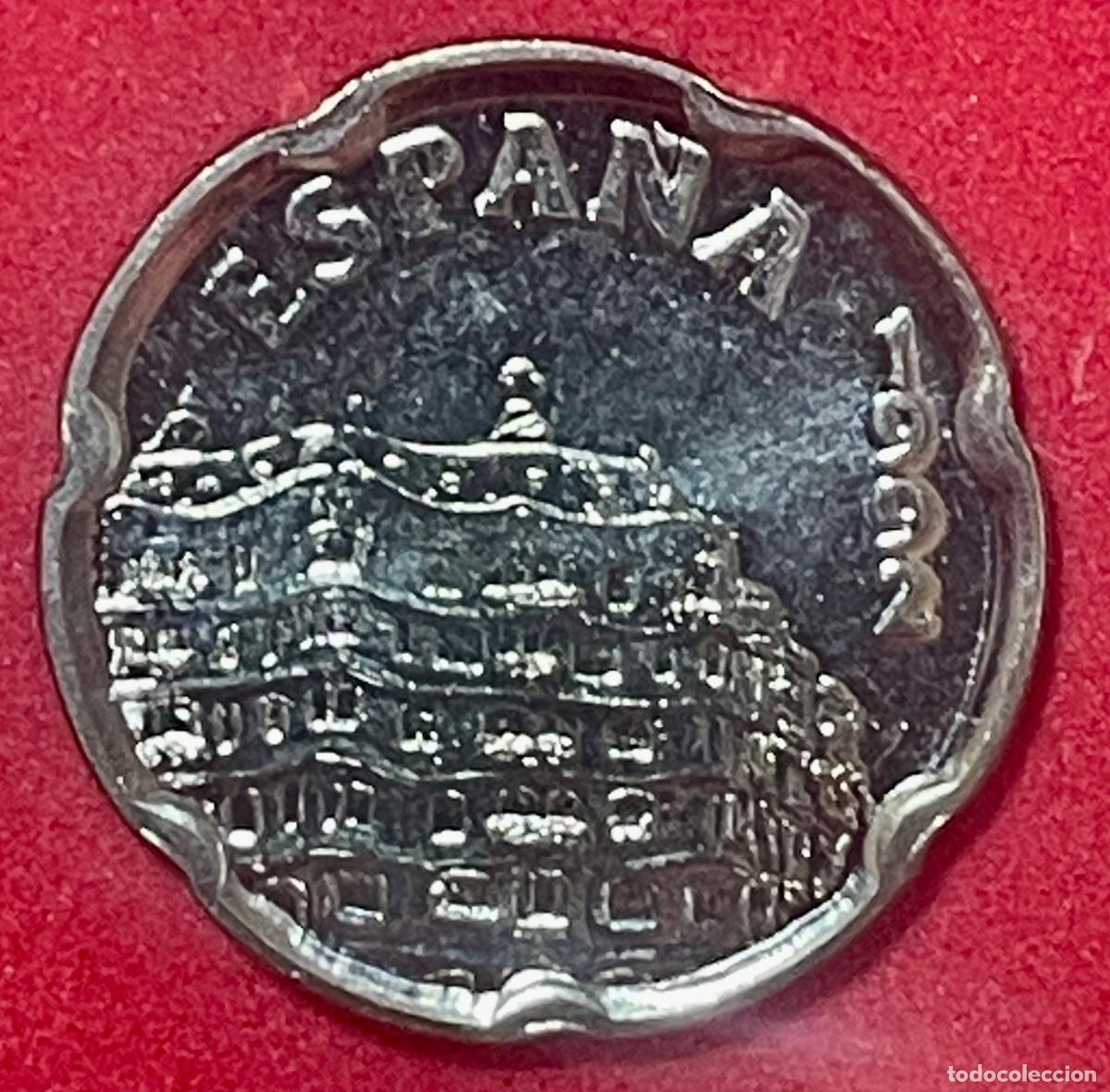 Monedas con errores: * ERROR * 50 PTAS 1992 SIN CIRCULAR . REVERSO REMARCADO PRECIOSA - Foto 2