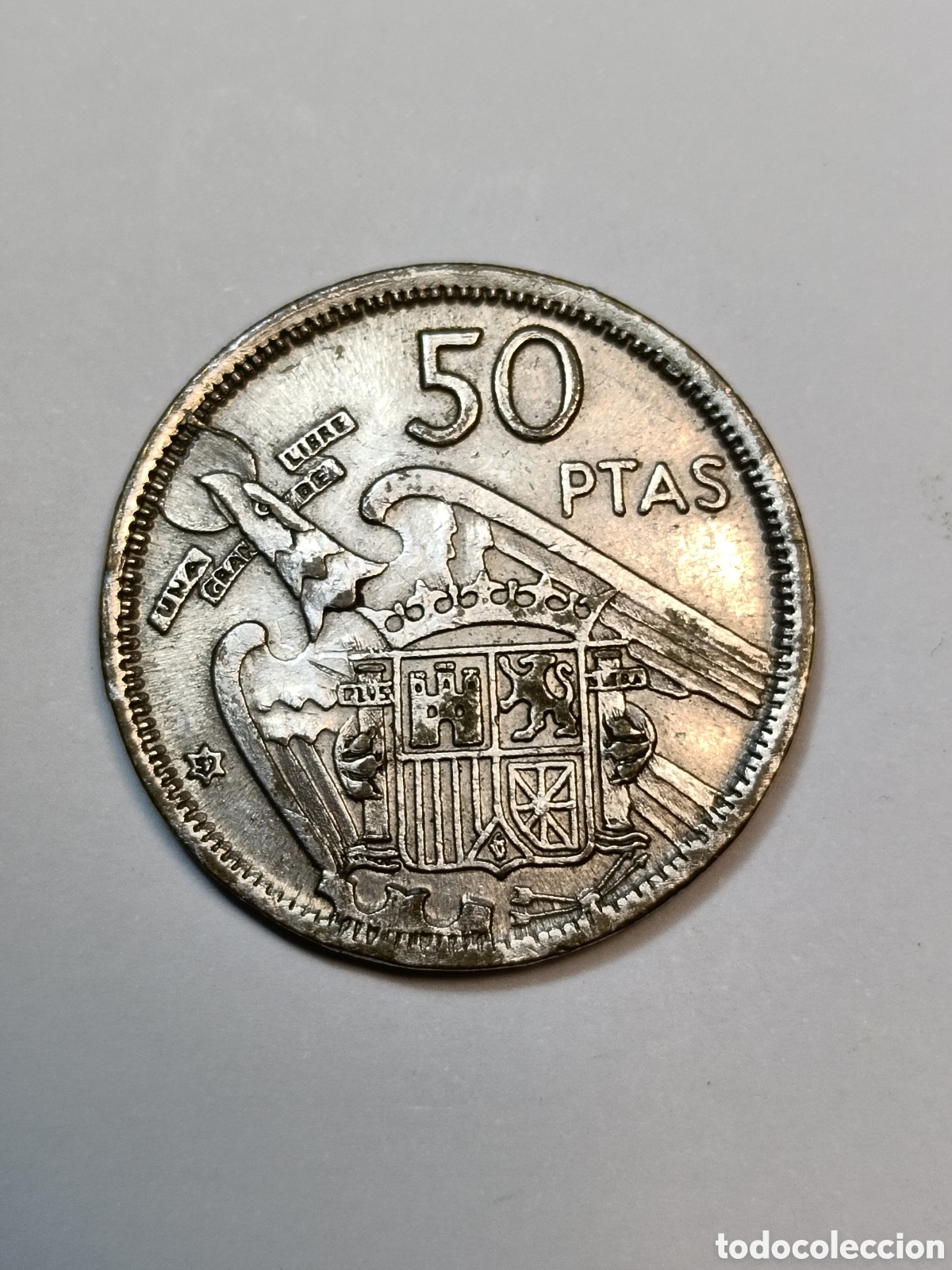 Monedas con errores: FALSA DE EPOCA. 50 PESETAS FRANCO 1957. - Foto 2