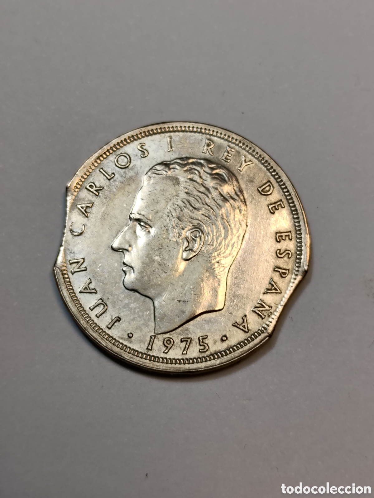 Monedas con errores: ERROR DOBLE SEGMENTADA. 50 PESETAS 1975 *19*76. JUAN CARLOS I - Foto 1